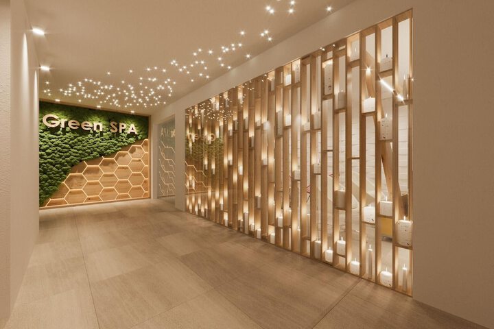 Entrance & Lobby