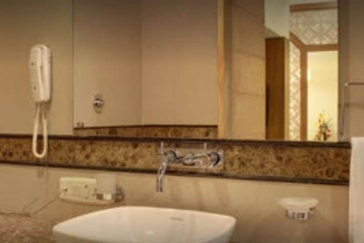 Clean Restrooms