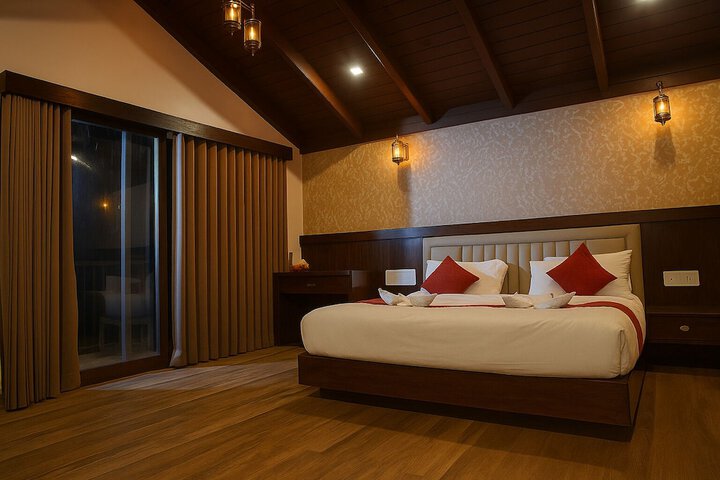 Room 2 of 37