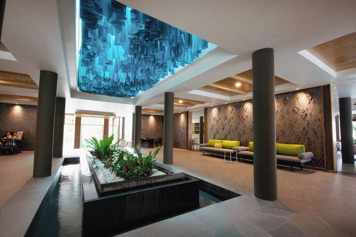Lobby Entry