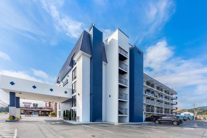 Hotel 15 of 23