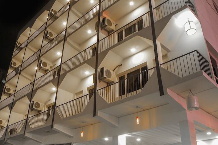 Amaravathi Hotel