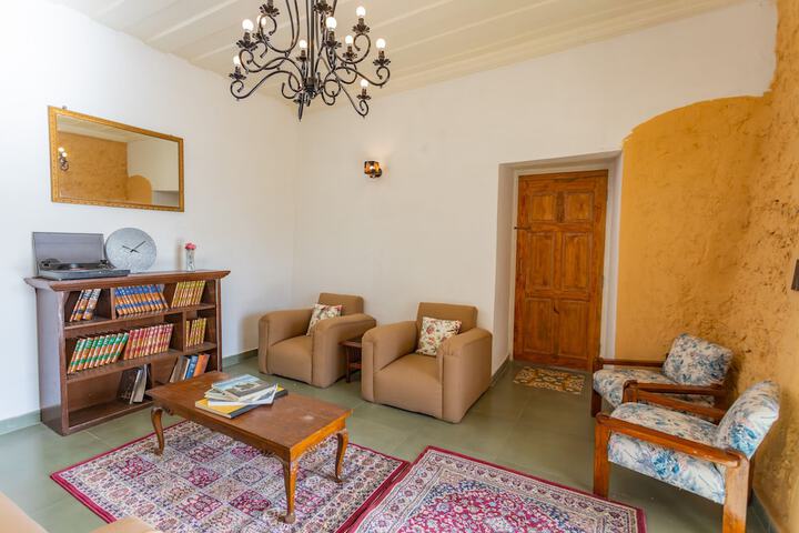 Room 45 of 74