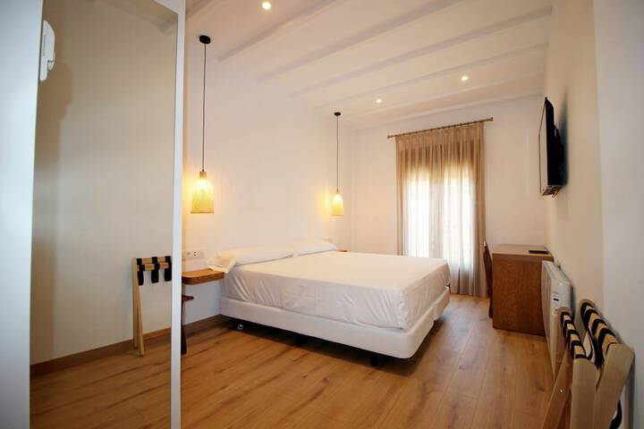 Room 14 of 122
