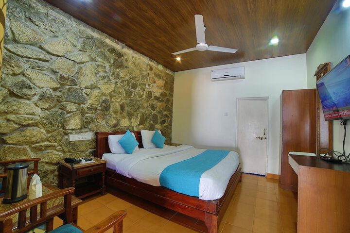 Room 26 of 77