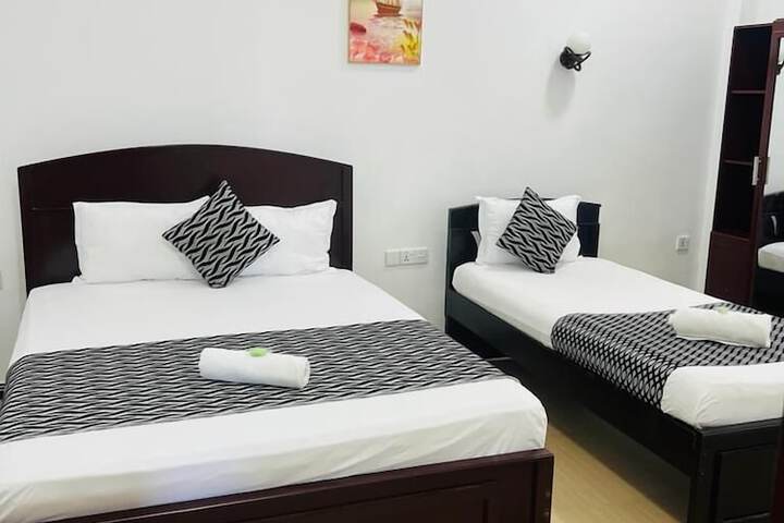Room 4 of 29