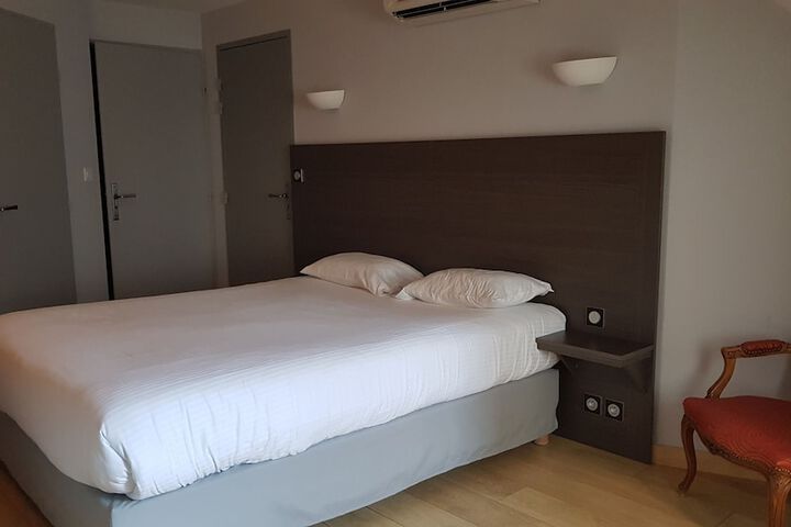 Room 20 of 63