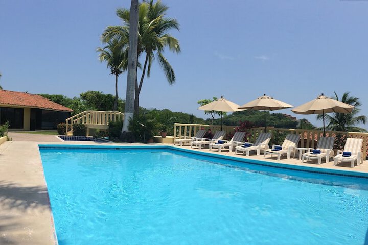 Hotel with Pool