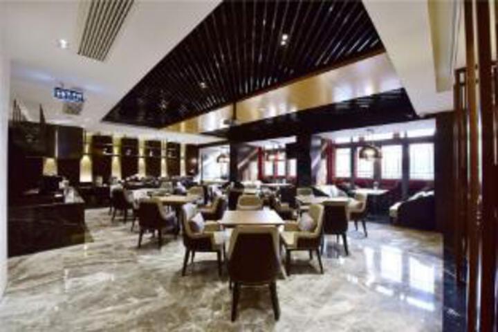 Vienna Zhihao Hotel (Tianjin YangliuQing shijia Courtyard)