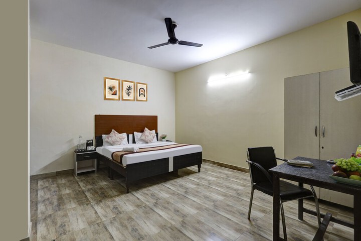 Room 20 of 29