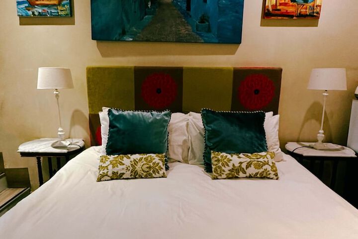 Room 45 of 161