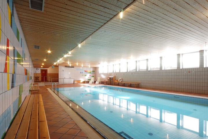 Pool Hotel