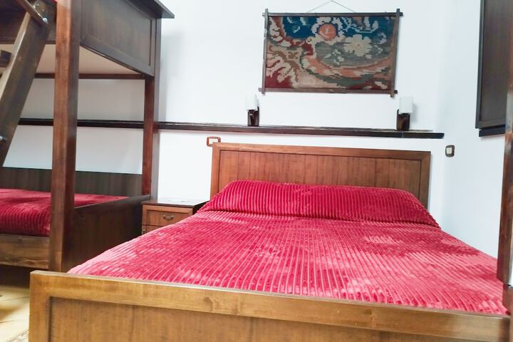 Room 17 of 52