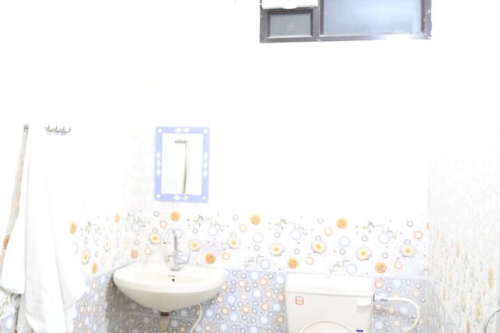 Room 26 of 55