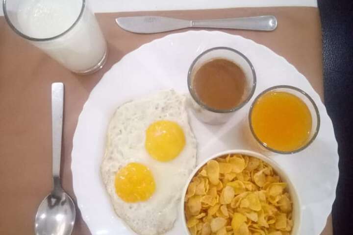 Breakfast meal