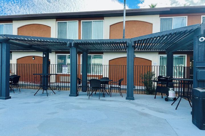 BBQ/picnic area