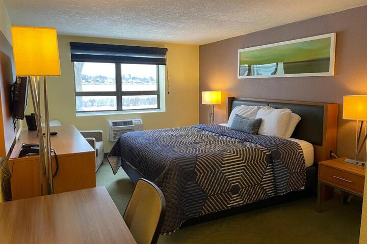 Standard Double Bed (14 of 16)