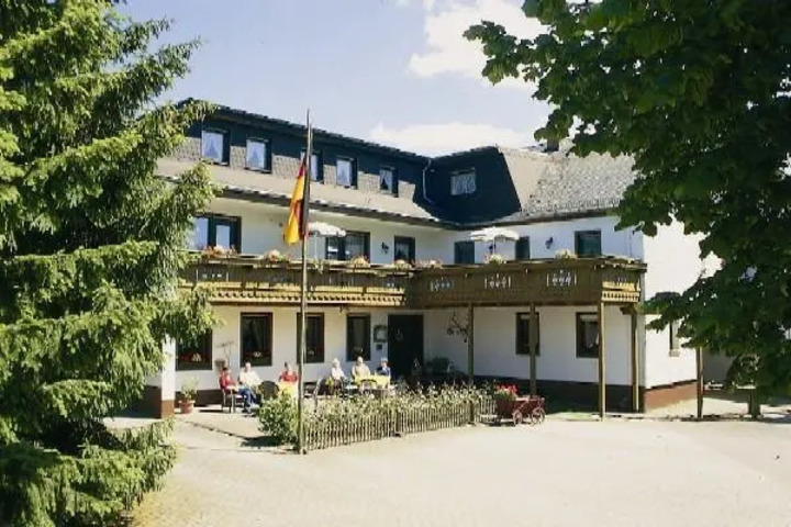 AM WAELDCHENBORN