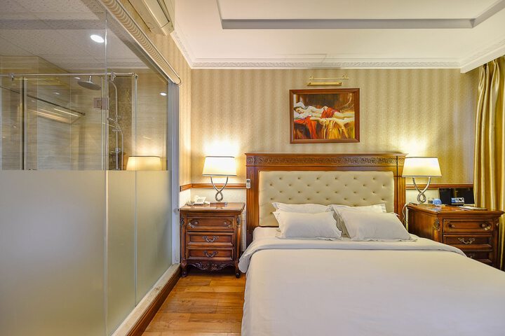 Room 7 of 45