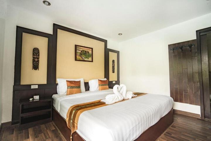 Room 42 of 45