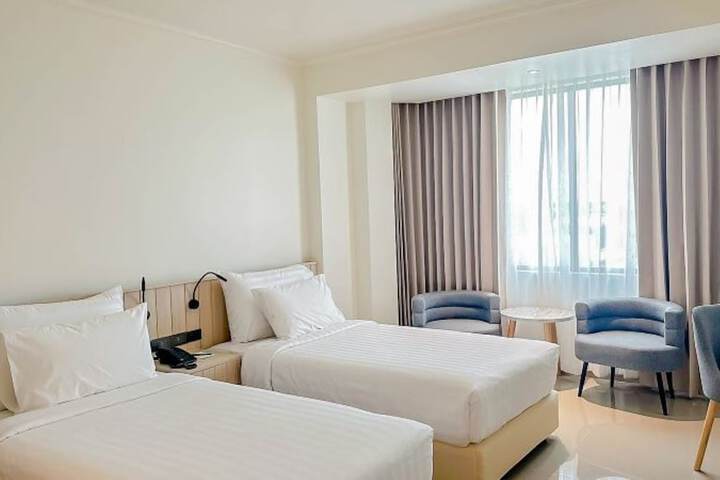 Room 25 of 87