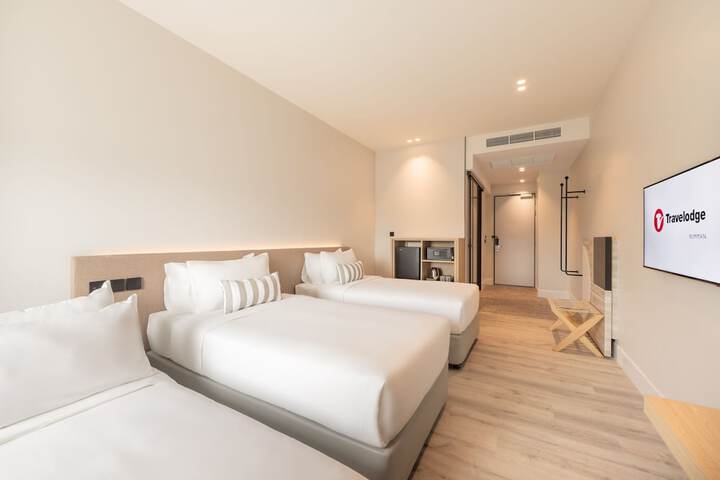 Room 41 of 72