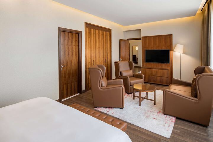 Room 31 of 260