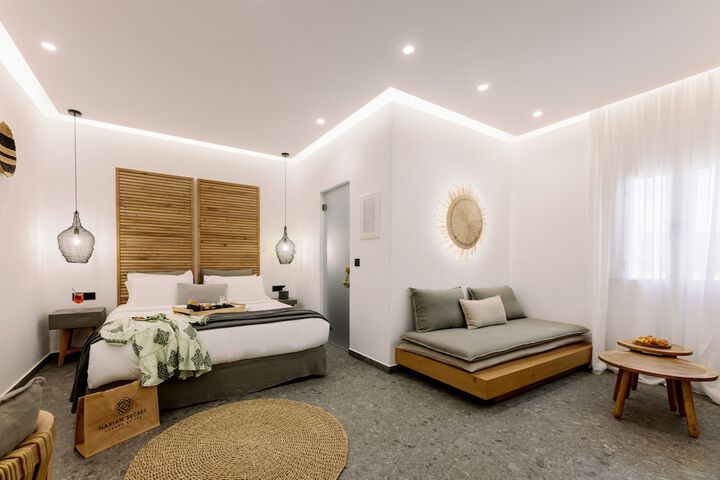 Room 29 of 62