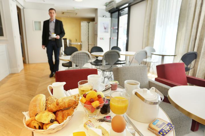 Breakfast buffet