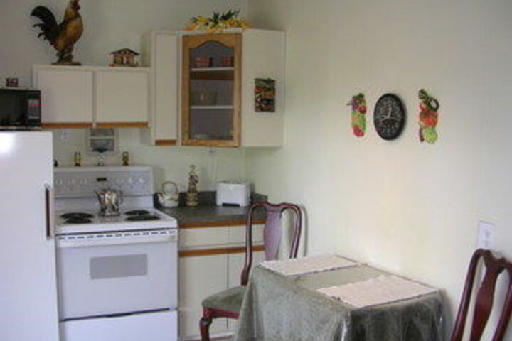 Room 11 of 15