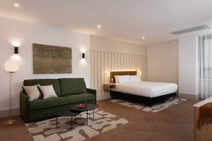 Room 75 of 113