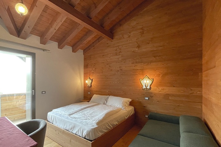 Room 5 of 29