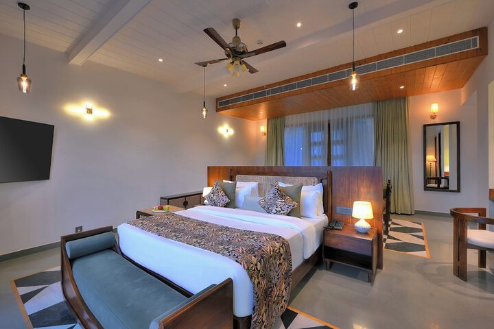 Room 8 of 26