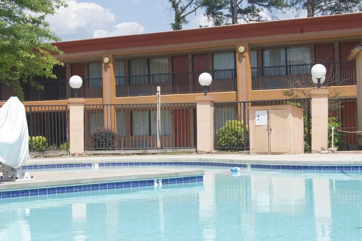 Pool 48 of 101