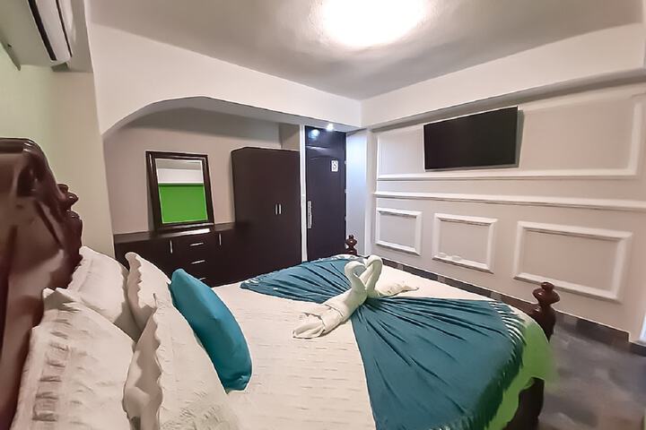 Room 9 of 62