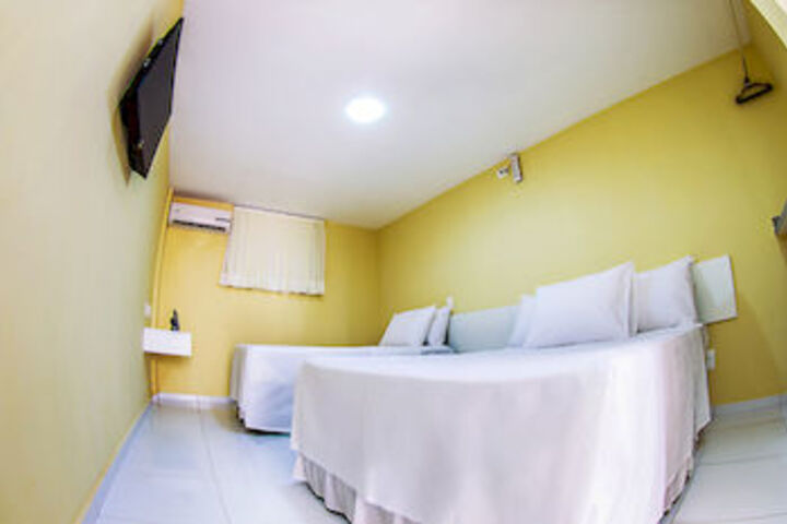 Room 36 of 43
