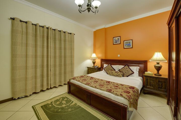 Room 3 of 11