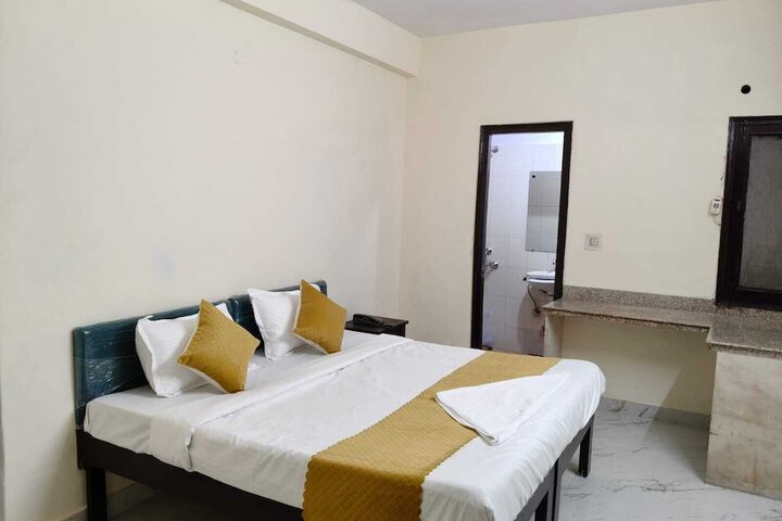 Room 16 of 22