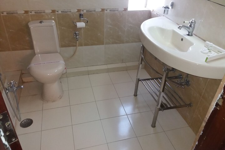 Room 54 of 70