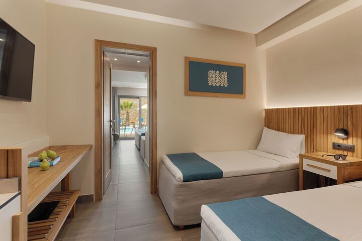 Room 46 of 168