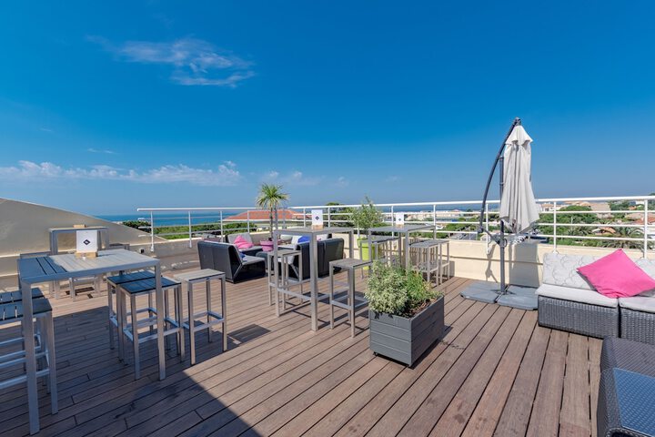 Terrace/Patio 70 of 72