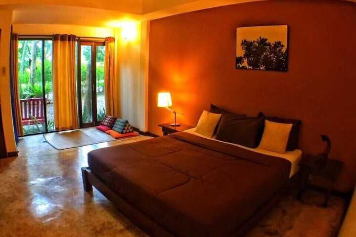 Room 3 of 62