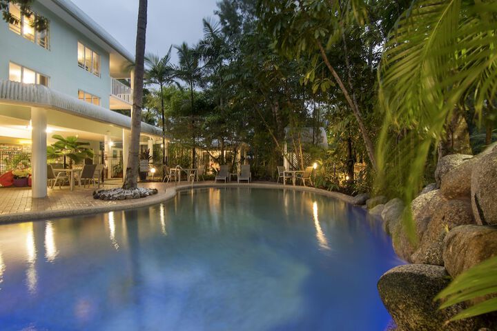 Pool 57 of 71