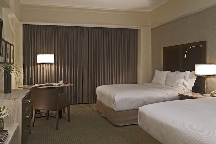 Room 15 of 87