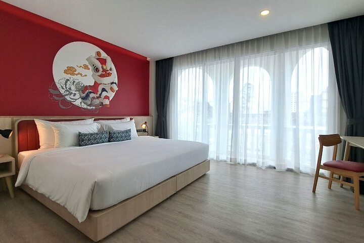 Room 10 of 190