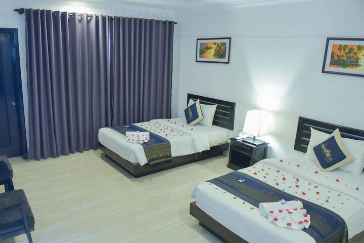 Room 35 of 84