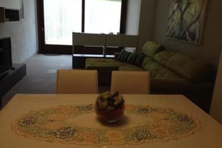 Room 21 of 25