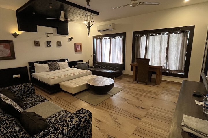 Room 26 of 68