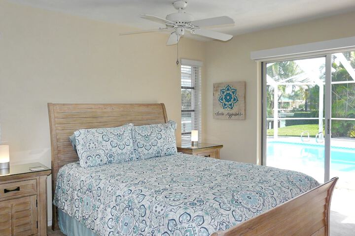 Room 4 of 48