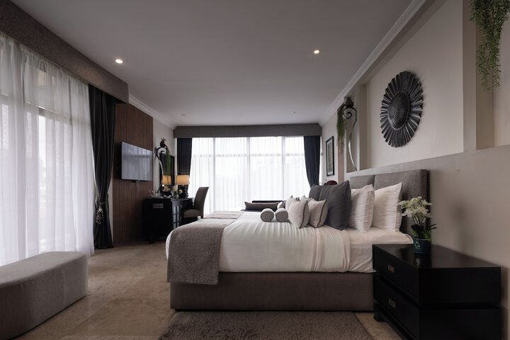 Room 64 of 125
